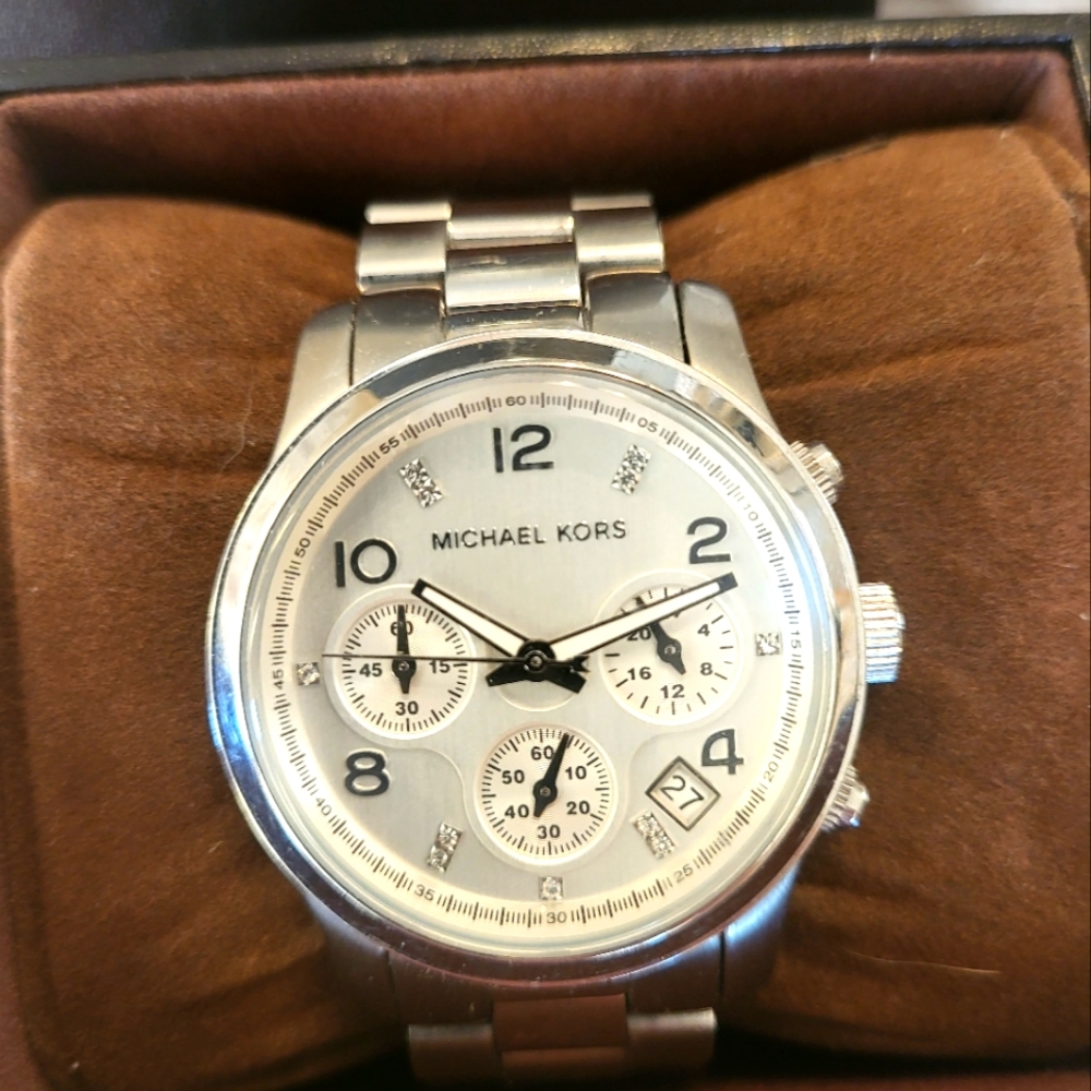 Women's Autographed Michael Kors watch